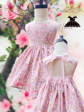 Load image into Gallery viewer, Pink floral dress
